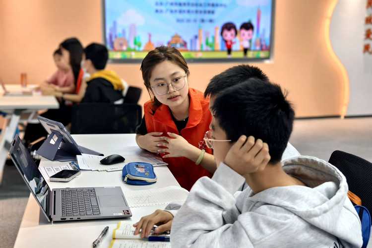 中小学英语辅导，如何提升孩子学习效率？-图2