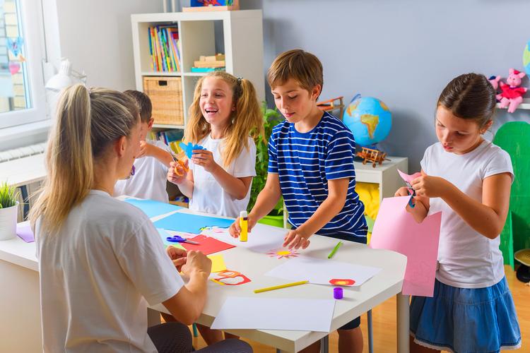 中小学英语辅导，如何提升孩子学习效率？-图1