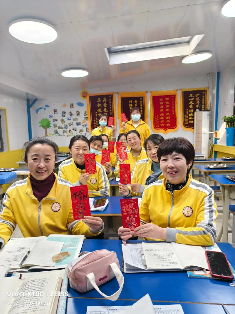 小学辅导老师究竟要做什么？-图1