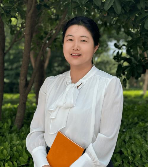 软萌辅导员-图2