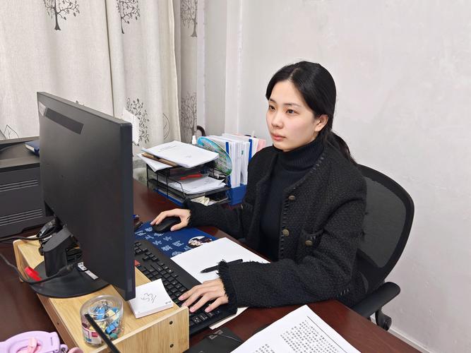 辅导员助理选调生，是职业路径还是过渡选择？-图3