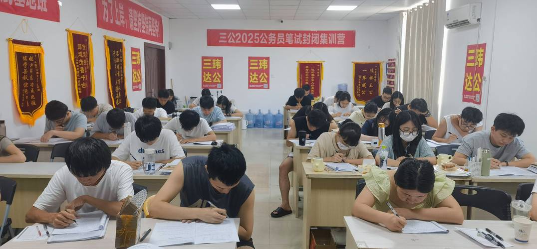 宜昌专升本辅导班怎么选？-图2