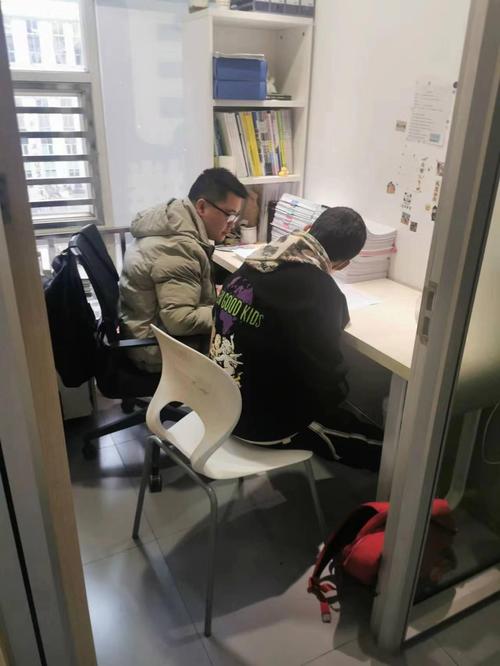 初中生辅导班，到底有没有必要上？-图3