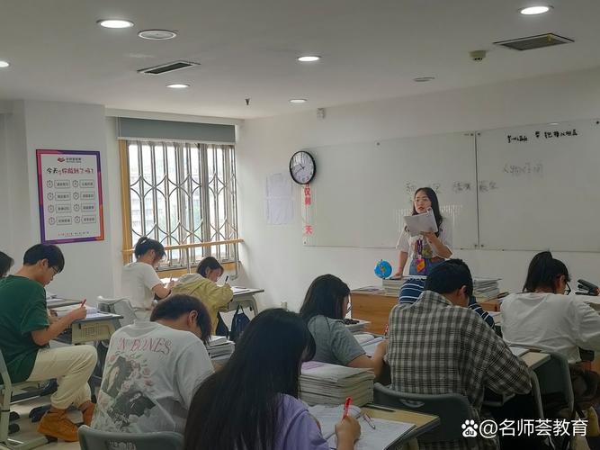 自考班辅导员如何助你高效通关?-图1 自考班辅导员如何助你高效通关?-图1