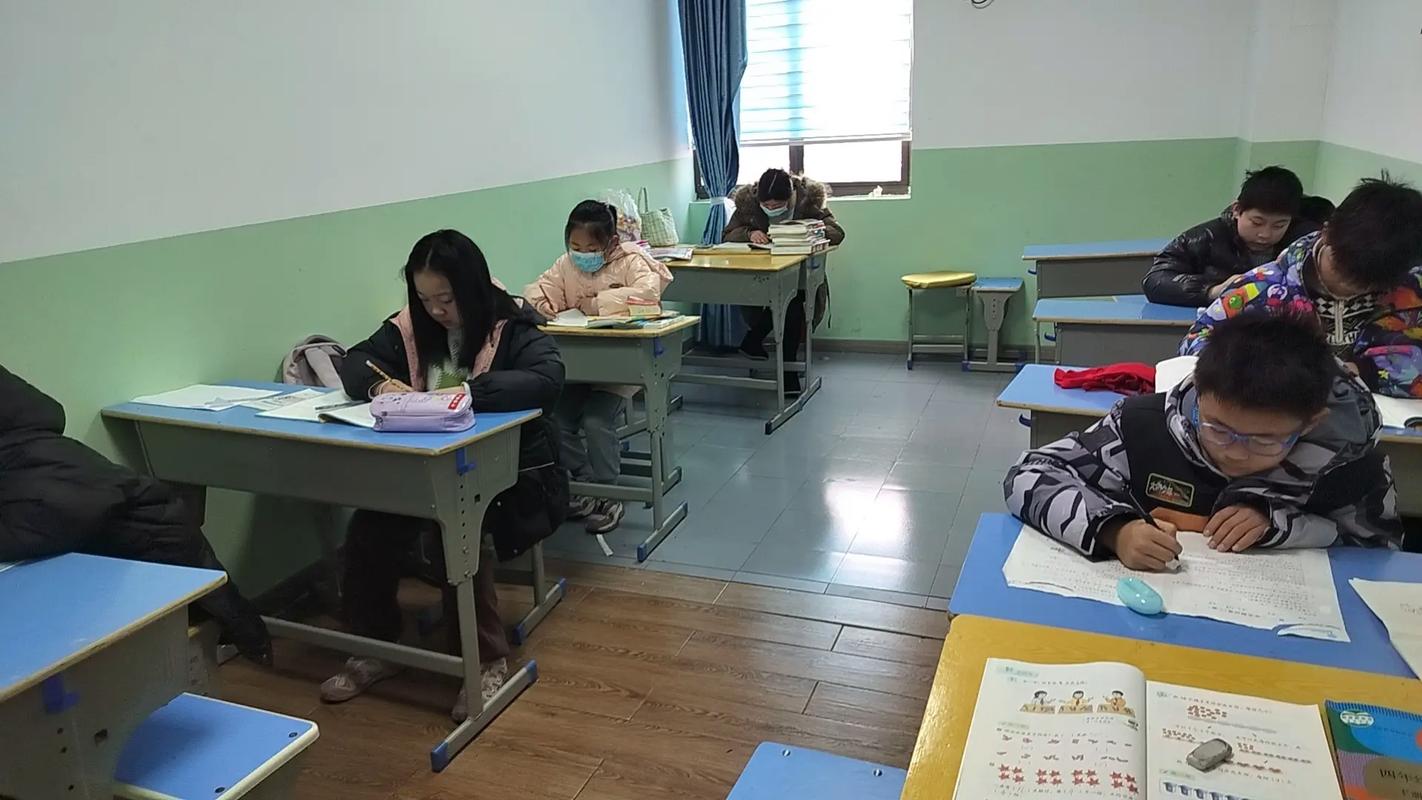 绥化辅导班哪家好？孩子成绩提升靠它吗？-图2
