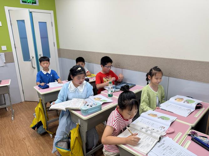 四年级课外辅导班,真的有必要上吗?-图1 四年级课外辅导班,真的有必要上吗?-图1