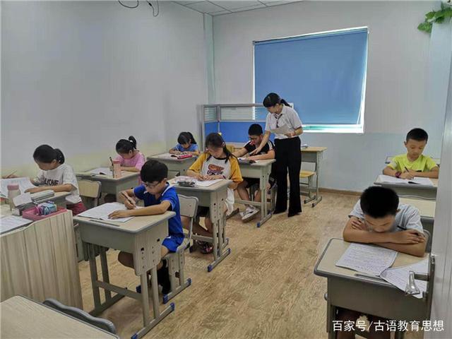 中小学辅导班，到底该不该上？-图1