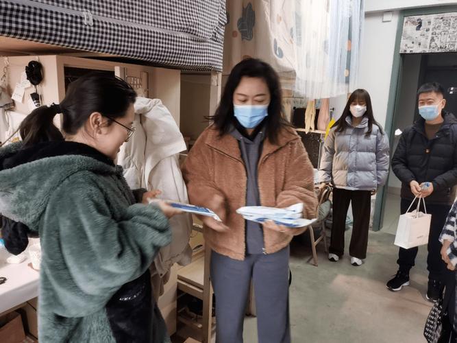疫情辅导员如何守护学生心理健康?-图2 疫情辅导员如何守护学生心理健康?-图2