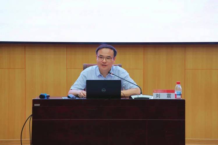 辅导员院长,身份如何定位?-图3 辅导员院长,身份如何定位?-图3