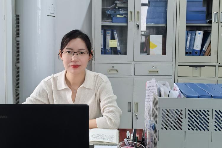 中国大学辅导员的角色与职责究竟是什么?-图1 中国大学辅导员的角色与职责究竟是什么?-图1