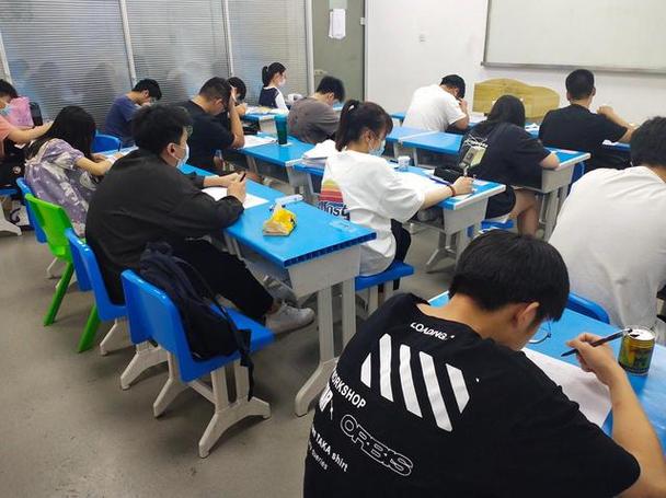 临清初中辅导班-图1