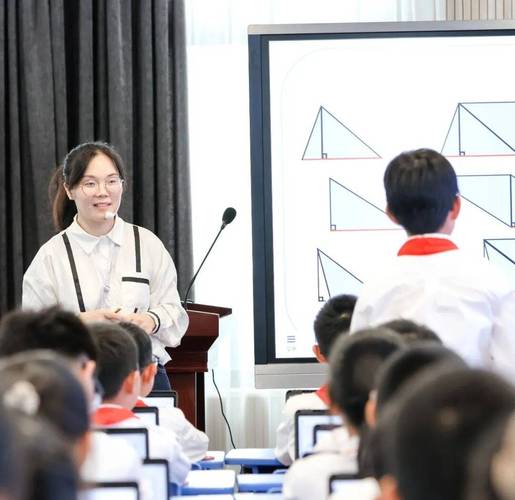 上海辅导老师为何如此受追捧?-图1 上海辅导老师为何如此受追捧?-图1