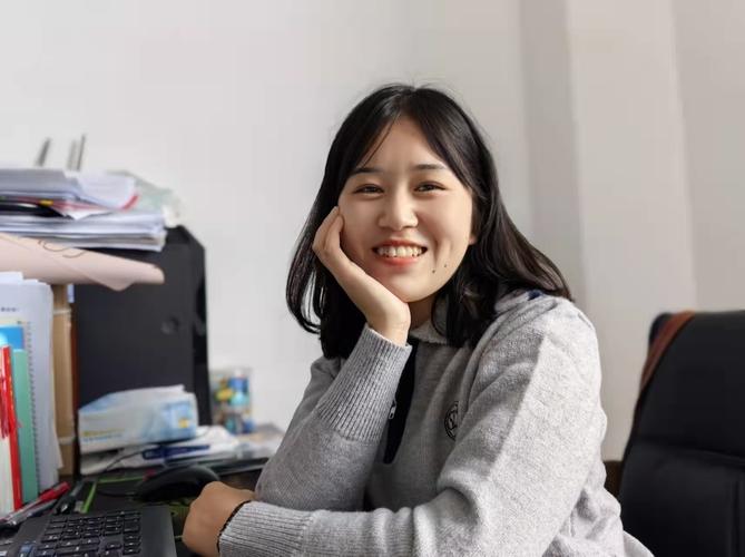 湖南工业大学辅导员日常职责有哪些?他们如何平衡学生管理与个人生活?-图3 湖南工业大学辅导员日常职责有哪些?他们如何平衡学生管理与个人生活?-图3