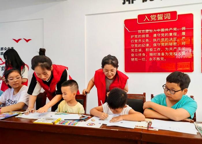 在价值观辅导中，如何平衡个体独特性与社会主流价值的引导？-图3