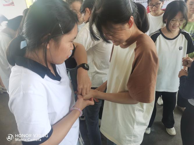 中考考前团体心理辅导如何有效缓解焦虑？-图1