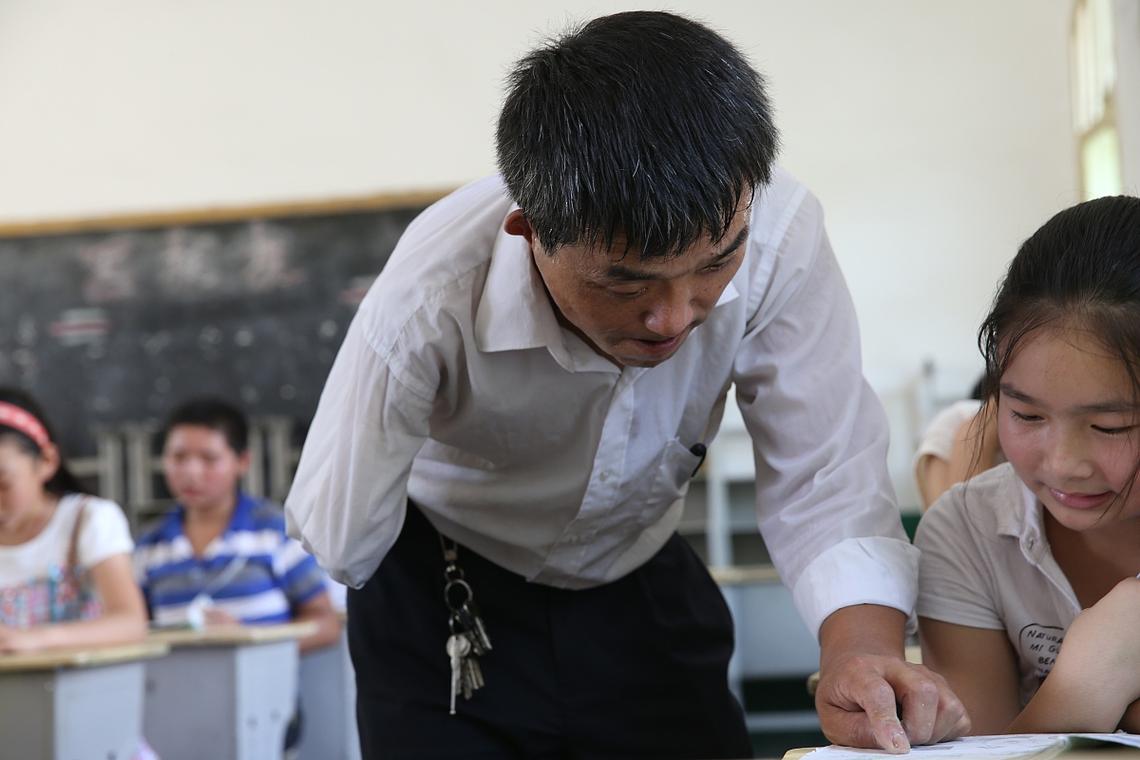 男生当辅导员，有哪些独特优势与挑战？-图2