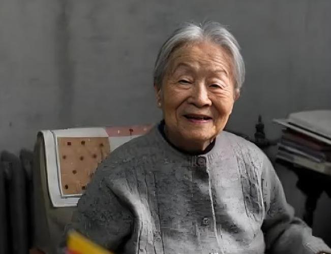 杨绛先生的精神世界有何独特魅力?-图2 杨绛先生的精神世界有何独特魅力?-图2