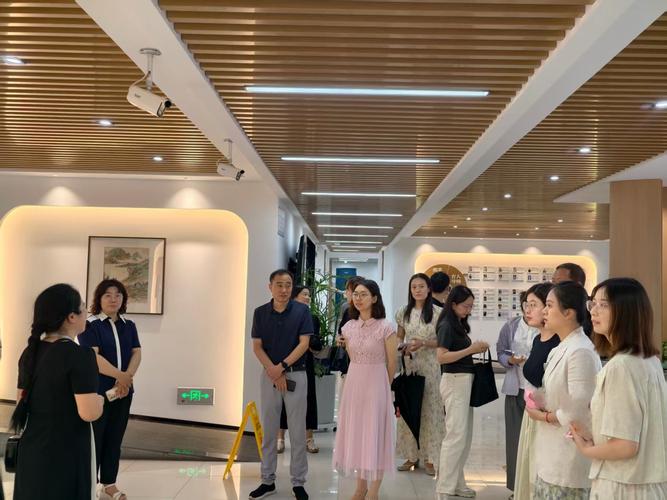 洛阳师范辅导员的工作职责有哪些？-图1