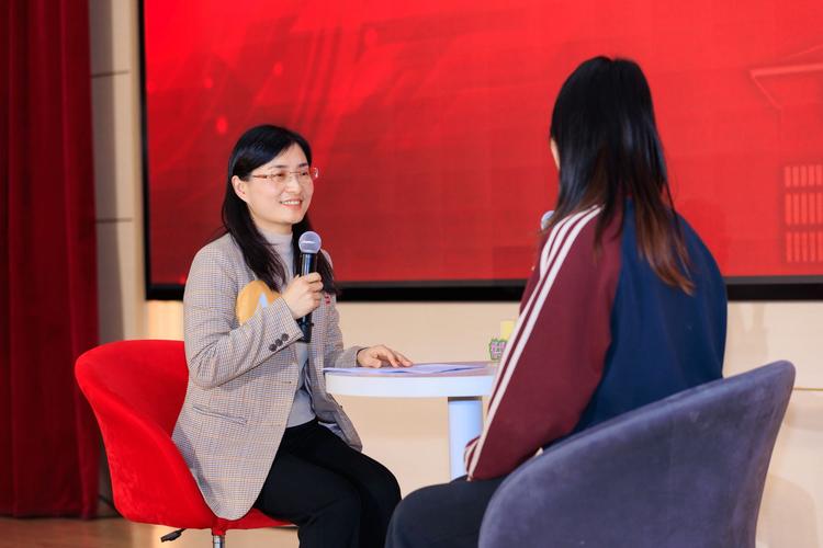 南京大学的辅导员-图1