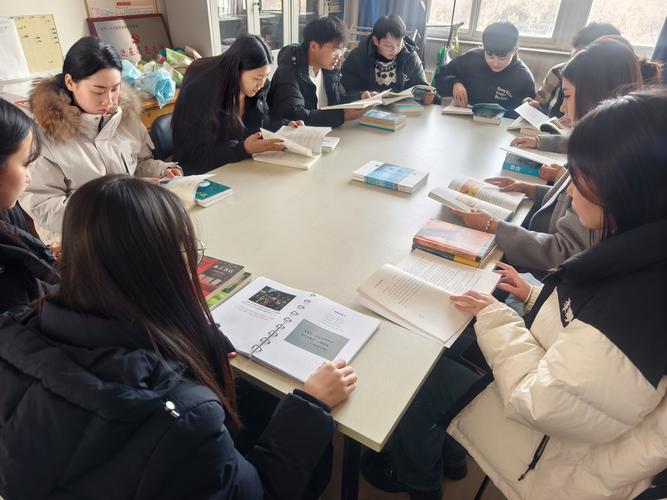 高校辅导员为何要重视阅读？-图1